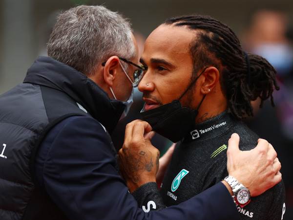 לואיס המילטון. איבד את המקום הראשון (GETTY)