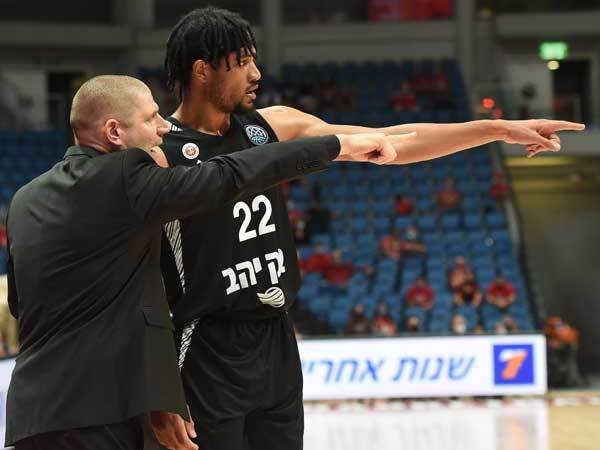 בירושלים שוקלים זעזוע (ברני ארדוב)