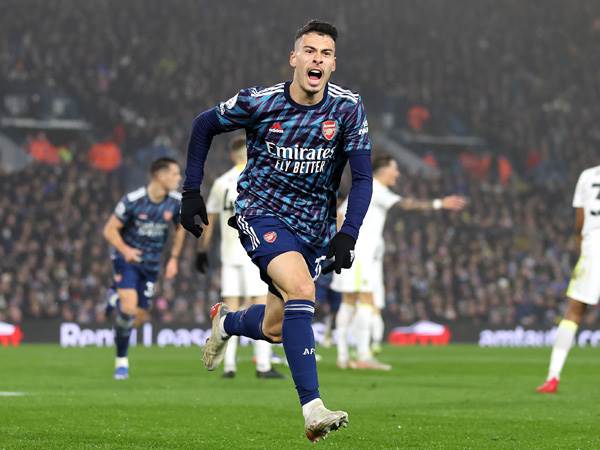 "התותחנים" מתבססים בטופ 4 (GETTY)