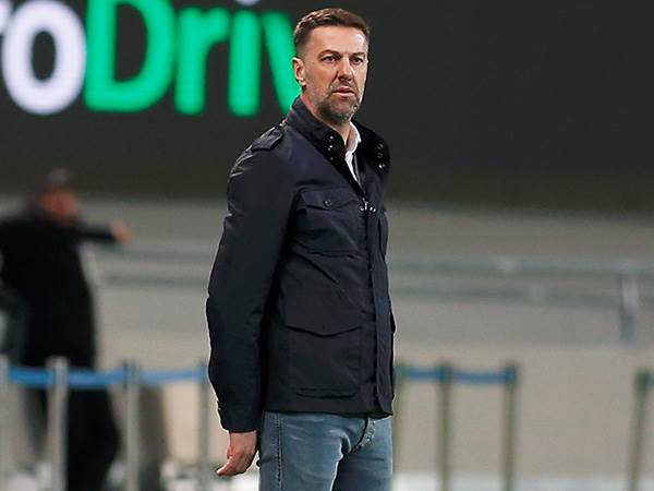 מלאדן קרסטאיץ'. מקבל בחזרה את הבלם הספרדי (אלן שיבר)