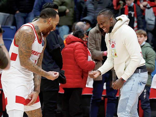 כל הדרך אל 16 האחרונות (אלן שיבר)