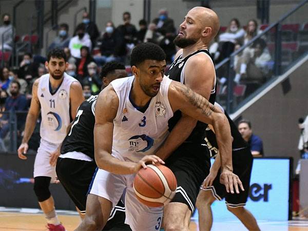 קטעו רצף הפסדים (צילום: לימור מלינוף)