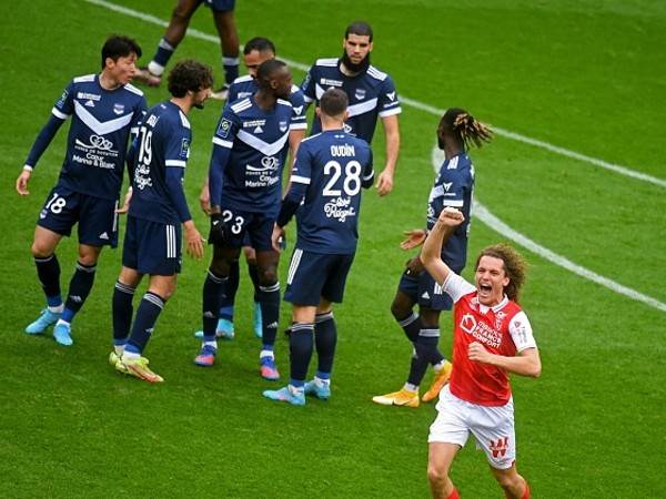 הגנה מחוררת. בורדו (Getty)