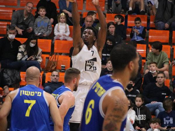 הצגה שלו. קייפרס (שחר ברגר)