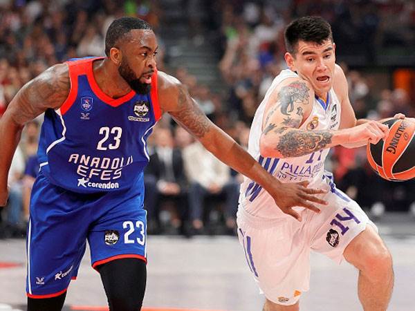 גבריאל דק וג'סטין אנדרסון. ערב הגנתי (Getty)