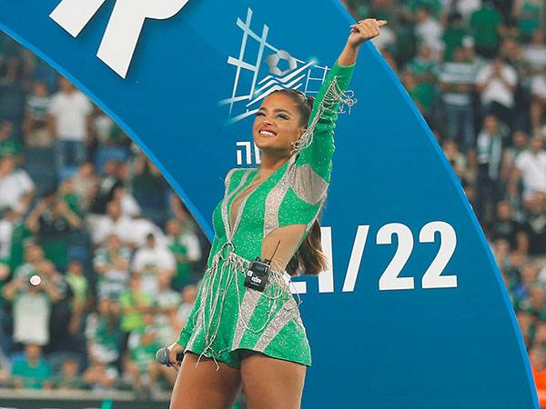 נועה קירל. מיץ החגיגות נסחט (אלן שיבר)