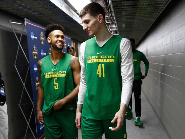 עם דורסי באורגון. לא יצא להם להיפגש שוב במכבי ת"א (Getty)