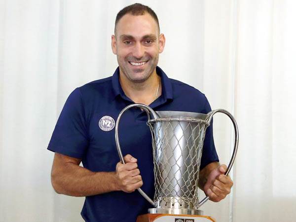 הישג השיא. דן וגביע היורופקאפ (אלן שיבר)