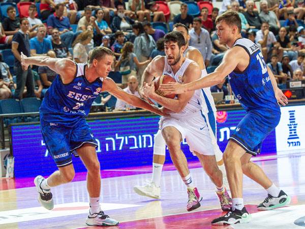 בריחה מרשימה ברבע השלישי (ברני ארדוב)