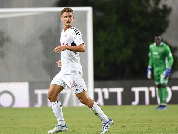 דקות ראשונות לאחר הארכת החוזה. קנצפולסקי (ברני ארדוב)