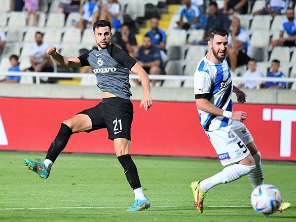 "משחק מוזר" (עמוד הפייסבוק הרשמי של מכבי חיפה)