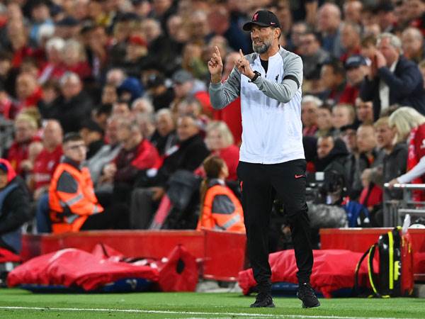 קלופ. צעדים קטנים (Stu Forster/Getty Images)