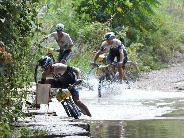 (Yoav Lavi, Ofer Eavri, Dothan Halevi, Inbal Shany)