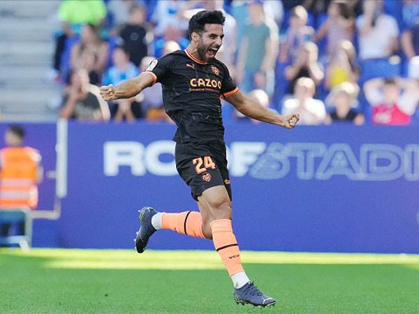 שער מוזר שסידר נקודה. ג'ומרט (Colas Buera / Pressinphoto / Icon Sport)