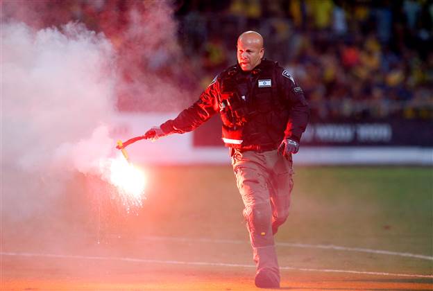 במשטרה לא מתכוונים להתפשר (אלן שיבר)