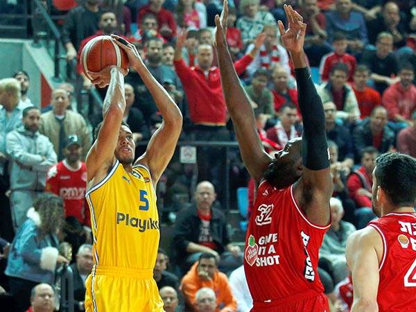 לקח על עצמו יותר. בולדווין (אלן שיבר)