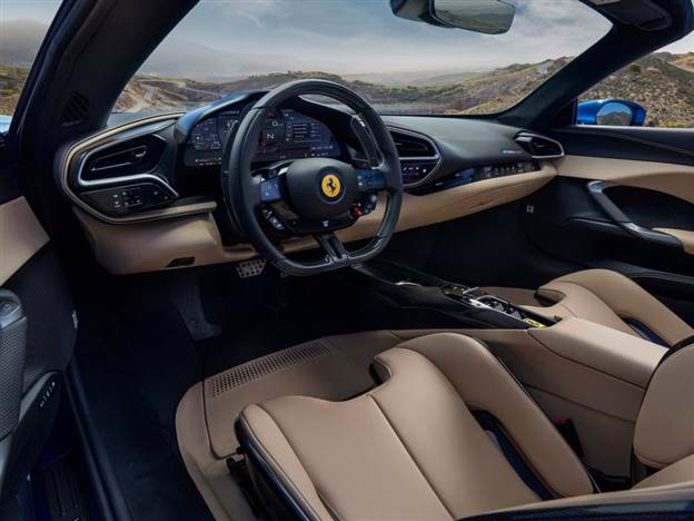 פרארי 296 GTS. מנוע V6