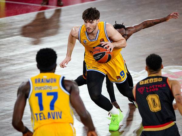 ובראון נתן לה יתרון (Direction de la Communication - Manuel Vitali)