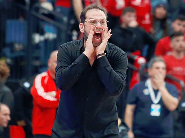 "יכול להיות שאני לא האיש" (אלן שיבר)