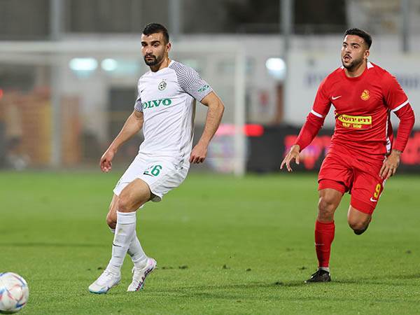 חוזר להרכב (לירון מולדובן)