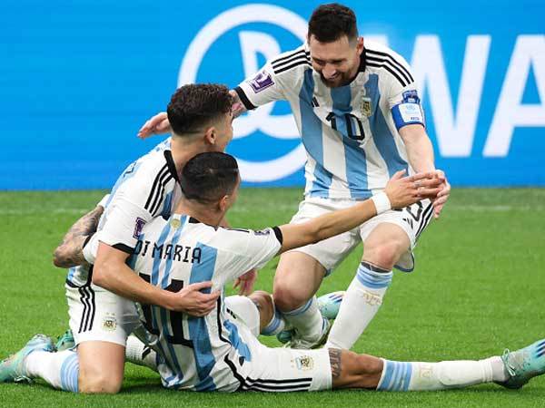 "טירוף מוחלט" (GETTY)