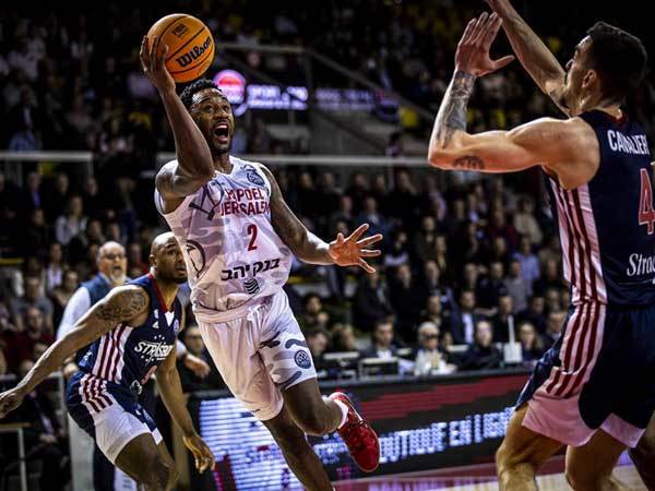 החדשות הרעות מהמשחק. רנדולף (פיב"א)