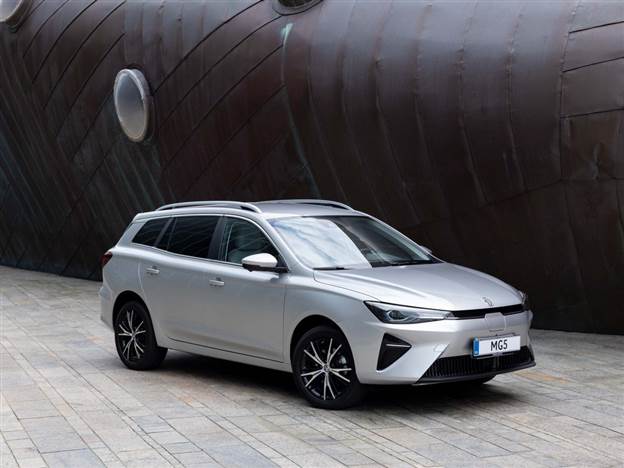 MG5. סטיישן חשמלית