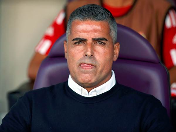 חיים סילבס. פתח הכל (אלן שיבר)