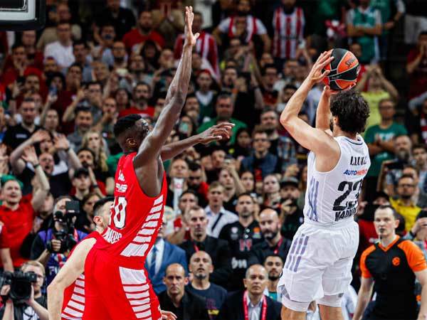 זריקה ששווה תואר. יול (GETTY)