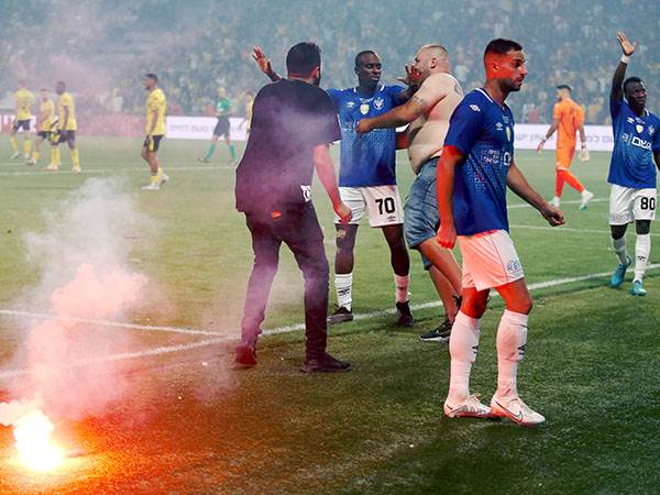 השלכות (אלן שיבר)