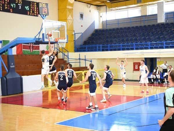 המטרה: חצי הגמר (צילום: Slovenia deaf basketball)
