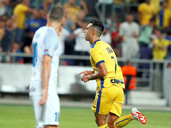 מכונת שערים. זהבי (אלן שיבר)