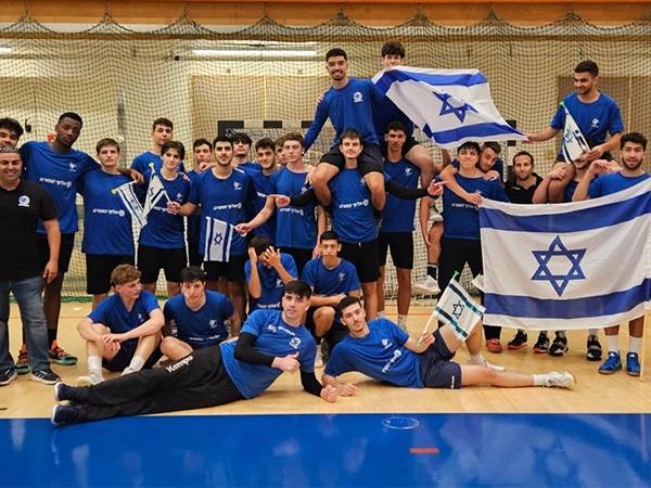 נבחרת הנוער מתכוננת לחזור לשחק גם כן (צילום: איגוד הכדוריד)