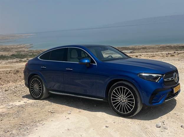 הכל נעים פה