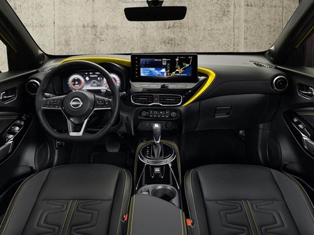 מסך מולטימדיה ולוח מחוונים דיגיטלי חדשים