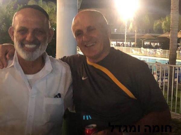 צמד חומה ומגדל