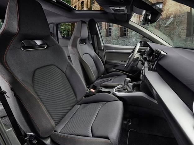 ויש גם מושבים ספורטיביים