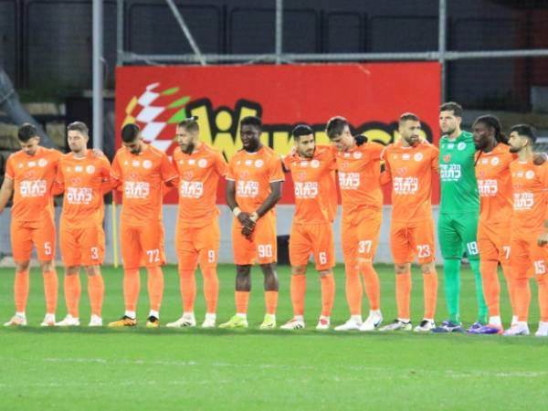 תצליח להישאר? (עודד חסין)