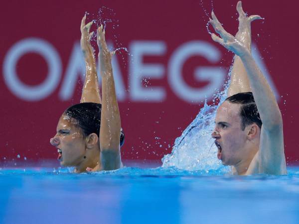 (סימונה קסטרווילארי. איגוד השחייה)