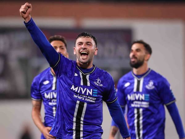 כיף שהיא שוב איתנו (מאור אלקסלסי)