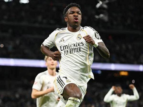 ו-ויניסיוס חתם את החגיגה של הבלאנקוס (GETTY)