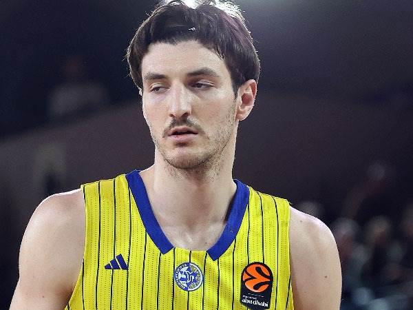 (Photo by Alfonso Cannavacciuolo/Euroleague Basketball via Getty Images)