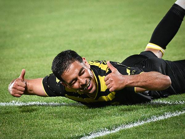 “רוני נותן לי ביטחון“. זערורה (ברני ארדוב)