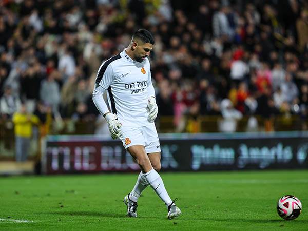 קריירה מפוארת (לירון מולדובן)