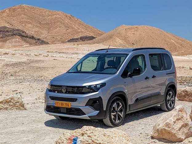 לצאת לטייל, מבלי להתנצל. גם לא תצטרכו להצטופף ואפילו תעמיסו מספיק ציוד לקמפינג משפחתי