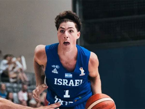 (FIBA)