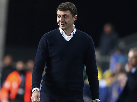 מקבל חיזוקים. שוטה (אלן שיבר)