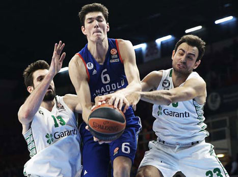 אנדולו התגברה על עוד מוקש