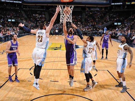 17 דקות ללא נקודות. כספי הלילה בדנבר (getty)