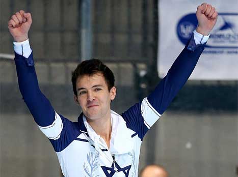 יכול לחייך. ביקאנוב (Getty)